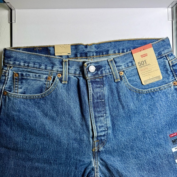 Levi’s 501 Original Jeans 32x32 Medium Wash 100% Cotton Straight Leg NWT - Picture 6 of 12